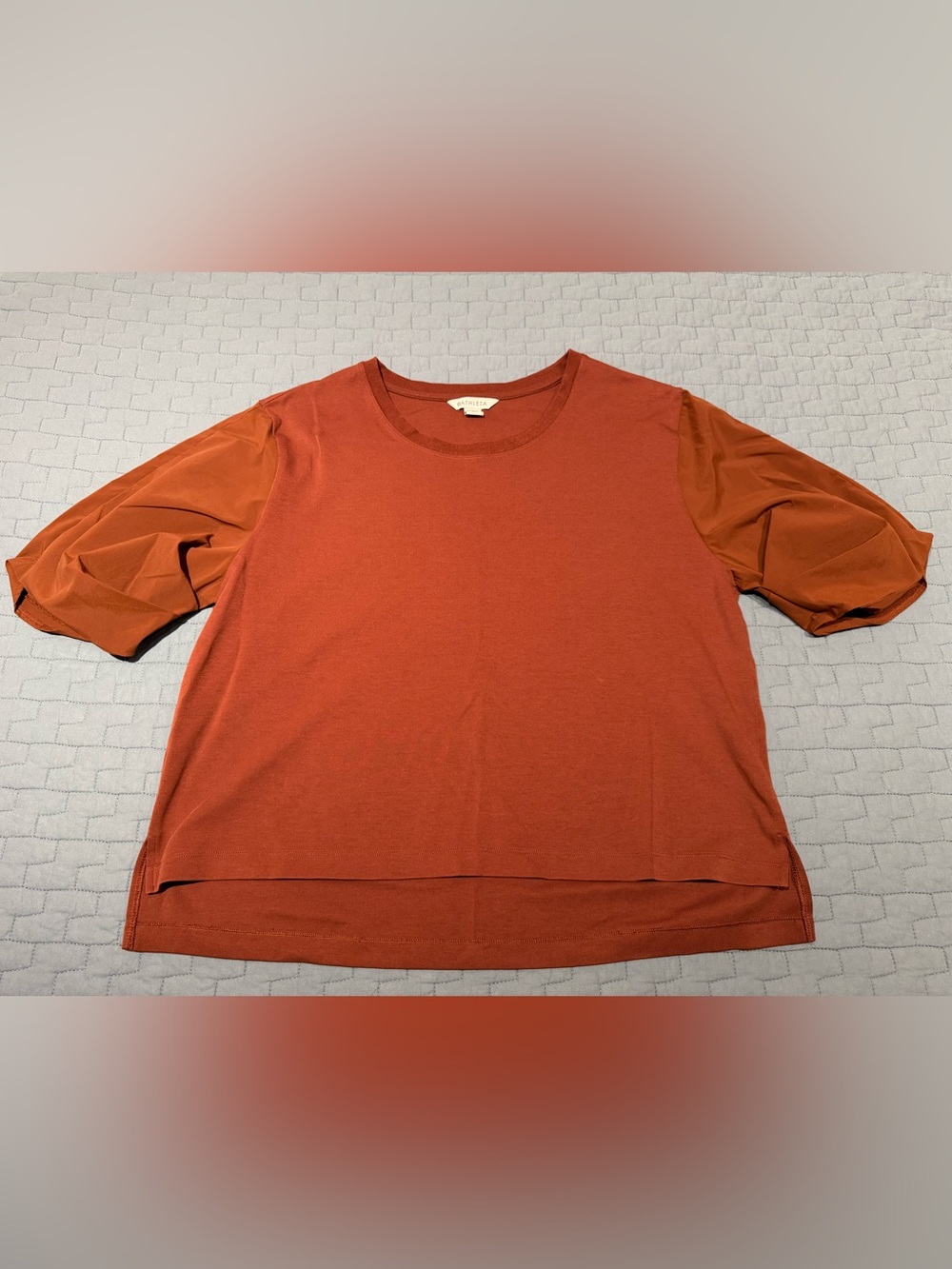 Athleta Women's Two-Tone Rust Short Sleeve Tee